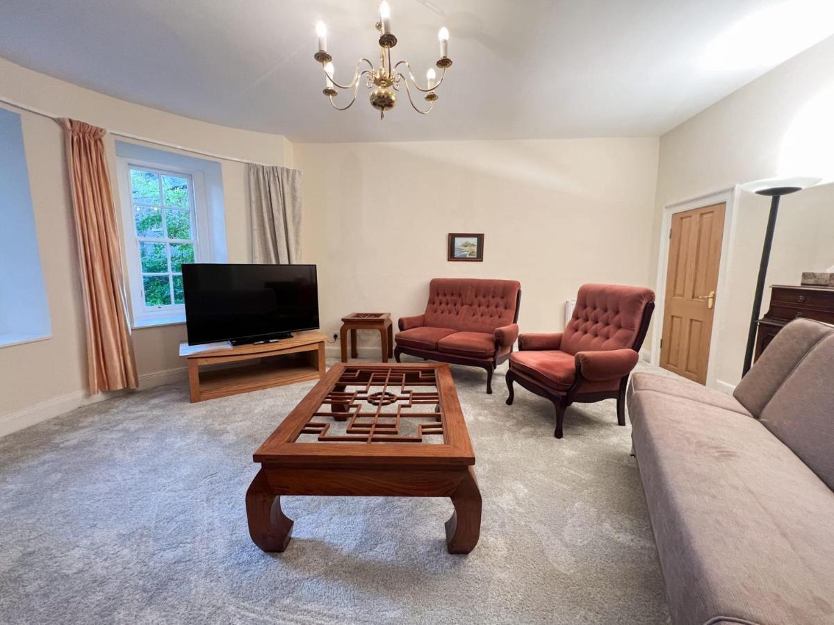 Spacious Flat Sleeps 8 Near Princes Street EDI Exteriér fotografie